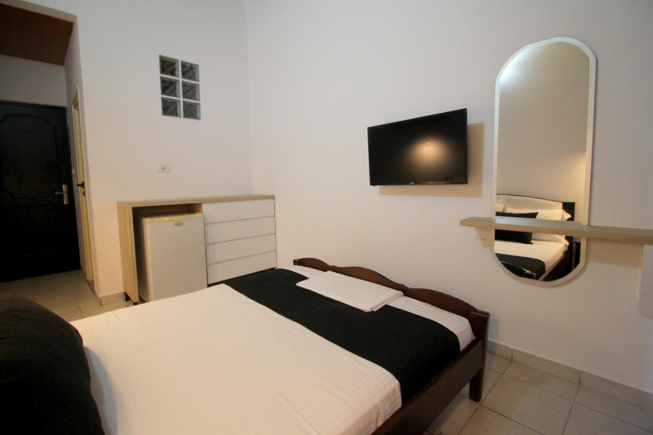 Jericho Rooms Saranda Dış mekan fotoğraf